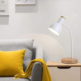 Luminária De Mesa Com Base De Madeira Bivolt Premium - Them Company